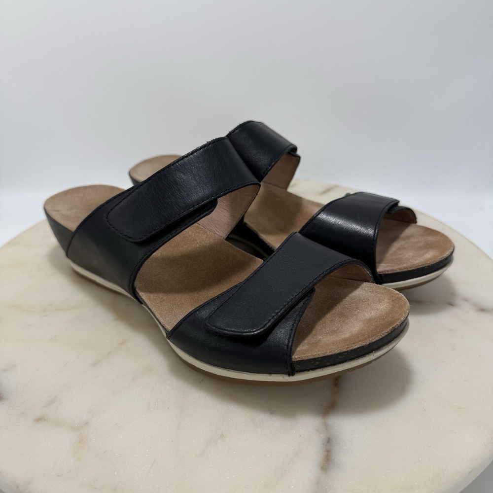 Dansko Women Maddy Wedge Sandals 38 7.5-8 Black Nubuck Leather Adjustable Straps